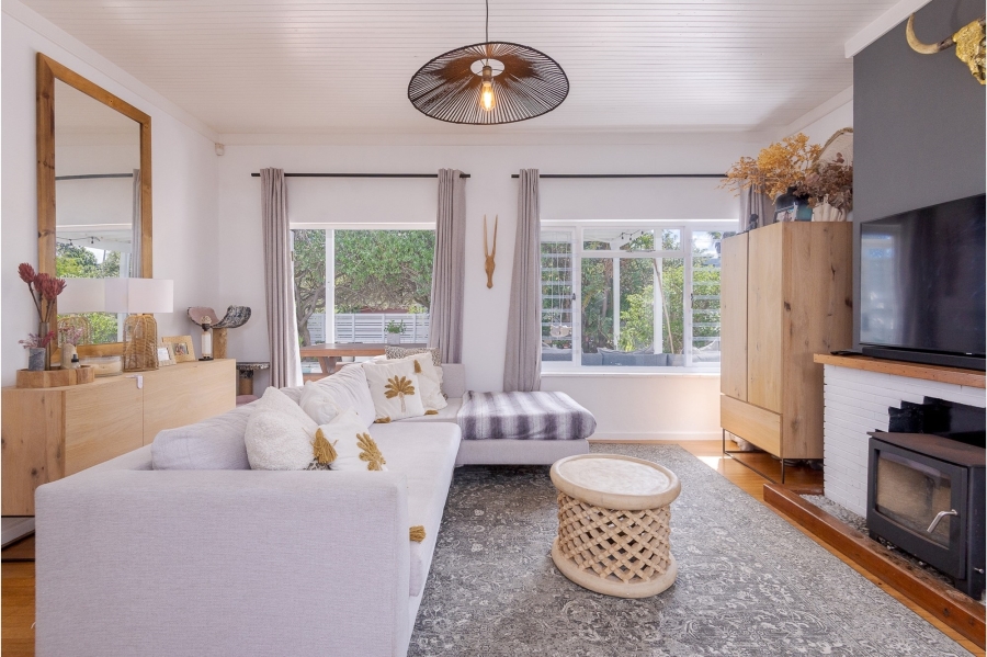 4 Bedroom Property for Sale in Kommetjie Western Cape
